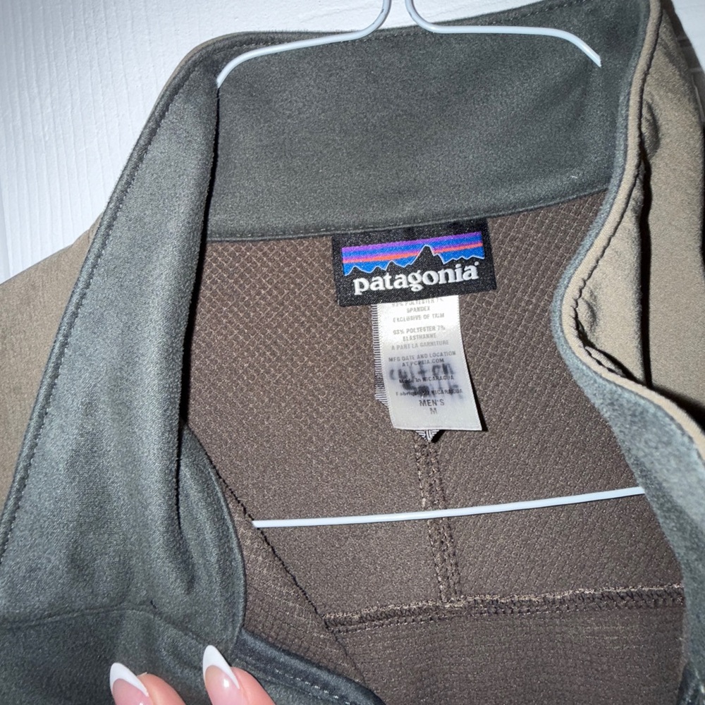 Patagonia Brown Performance Jacket with High Collar - Picture 5 of 7